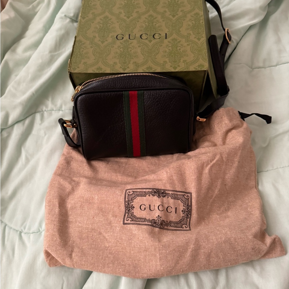 Gucci Black and Green Belt Bag with Iconic Design